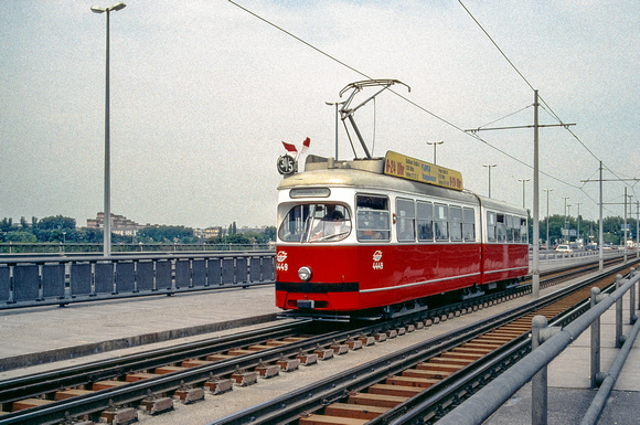 E 4449-Floridsdorfer Brücke-15051990